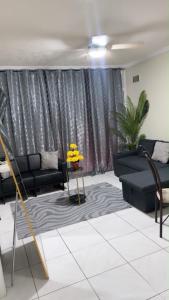 Modern 2BR Retreat in New Kingston