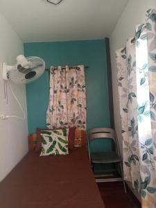 Toms Hostel