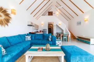 Shiri Beach Resort