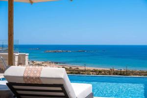 Actea Villas - "Free" Heated Pools - Holiways Collection