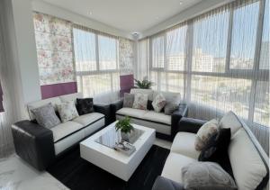 Sea Views! 2BR on Tangier Corniche
