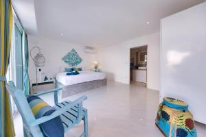 Seaview Villa Beach Connection