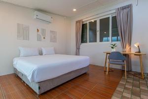 2BR Private villa Phuket Chalong 140 sqm near rawai and naiharn beach