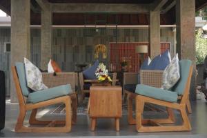 The Mauna Villa
