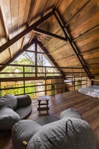 Bali WOW! Bungalows - Tropical Stay Near the Beach & Pools