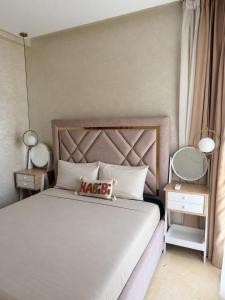 Elegant 3BR Apartment Golf & Pool View