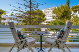 Minimal Apartment in Vouliagmeni