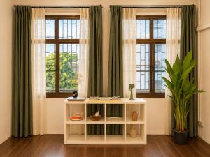 Spacious Loft near Ratchataewi BTS for 8 pax