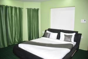 kayim resorts