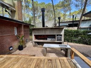 Espectacular casa en Cariló frte al Golf 8 personas