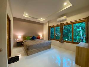 Luxury 2BR Home with Stunning Terrace & Mini Pool
