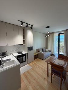 Central Tskaltubo Apartment Near Park, Baths & Airport