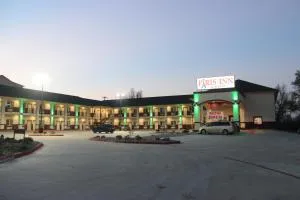 Paris Inn & Suites - Boswell