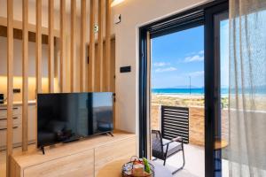 Armyra suites