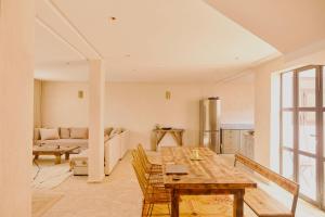 Chic and Cosy Townhouse with 3 bedrooms