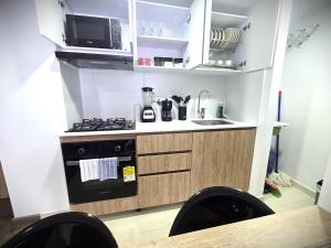 Modern and Brand-New Apt 2026 for up to 5 people