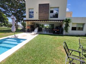 Casa AG en Aqua Village - San Bernardino