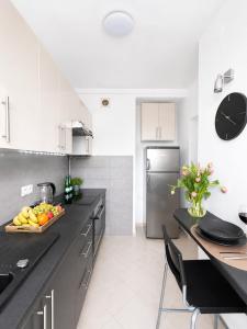 Apartament w centrum przy metrze Ratusz