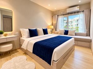 Title Serenity 1-Bedroom Suite with Balcony and pool view by TVC SRC6709