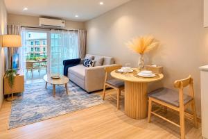 Title Serenity 1-Bedroom Suite with Balcony and pool view by TVC SRC6709