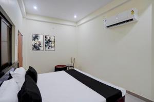 Spot On Highway Guest House