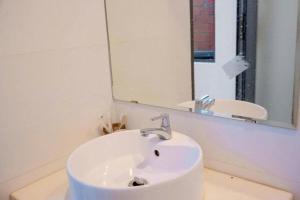 Hotel Quoc Hung Lagi