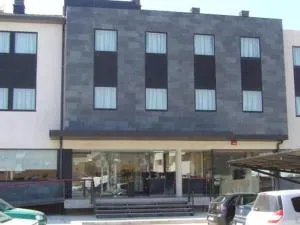 Hotel Alfinden - Puebla de Alfindén