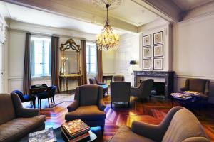 Hotels Hotel de la Villeon : photos des chambres