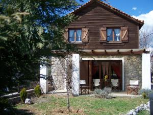 Arachova Houses Parnassos Greece