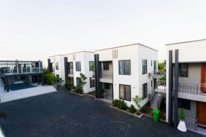 1BR Apartment Cozy Luxe with Swimming Pool-Goba