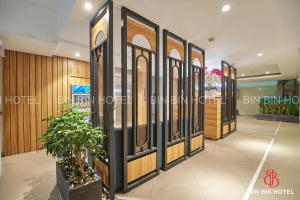 Bin Bin Hotel 2 - Near Him Lam D7