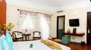 Universe Hotel