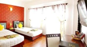 Universe Hotel