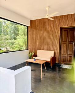 Pynadath Garden Pool Villa