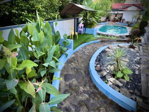 Pynadath Garden Pool Villa