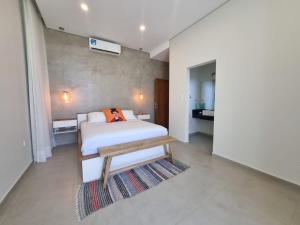 Casa OA Pool & lake views in Punta Sanber