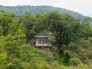 Altitude Couple Glass Cottage with Mountain view
