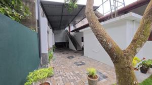 Pearl Apartment Air Conditioned 1 Bedroom Apartment Near Hikkaduwa