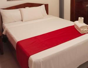Vincent Lloyds Guestroom