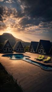 GR8 Hill Pool Villas Malshej ghat
