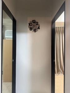 Comfy 2 Bedroom near NAIA Terminal 3 at 81 Newport Bldg C1-10KL