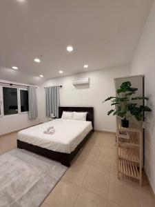 Thảo Điền Pool Villa with Karaoke