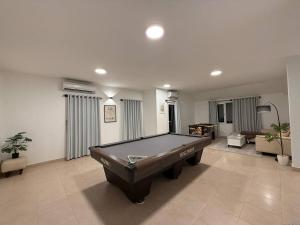 Thảo Điền Pool Villa with Karaoke