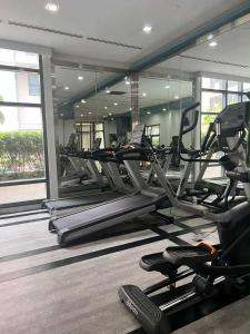 Spacious Studio Unit at Mckinley Hills