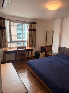 Thonglor 2BR Condo Pool, Sauna, Gym, Nightlife