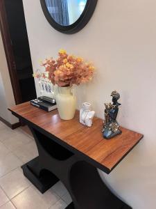 Mollys 1br luxury apartment next to pride inn
