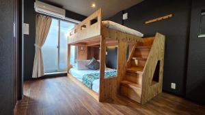 Poly Hostel Osaka