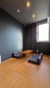 Poly Hostel Osaka
