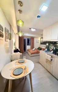 Ember & Fern Warm & Cozy Retreat