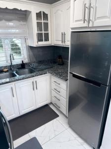 Columbus Heights Ocean Breeze 2BR Sea-View Escape